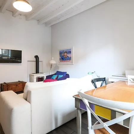 Custodi Premium Tra Navigli E Bocconi Apartamento *