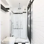 Custodi Premium Tra Navigli E Bocconi * Милан