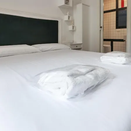 아파트 Custodi Premium Tra Navigli E Bocconi