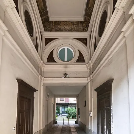Custodi Premium Tra Navigli E Bocconi Апартаменты *