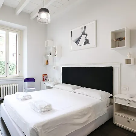 아파트 Custodi Premium Tra Navigli E Bocconi 밀라노