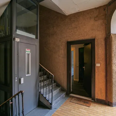 Custodi Premium Tra Navigli E Bocconi 아파트