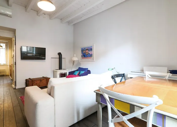 Custodi Premium Tra Navigli E Bocconi Lejlighed *