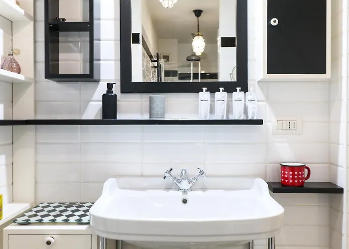 Custodi Premium Tra Navigli E Bocconi Lejlighed Milano