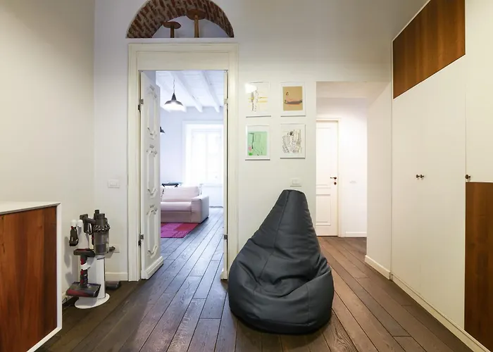 Custodi Premium Tra Navigli E Bocconi Milano