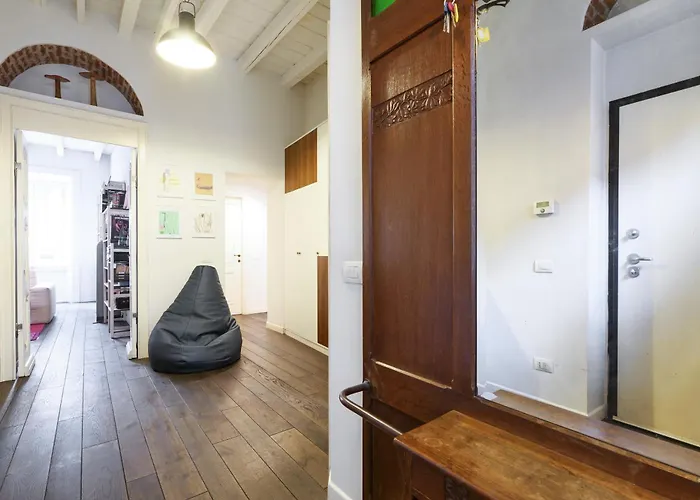 Apartment Custodi Premium Tra Navigli E Bocconi