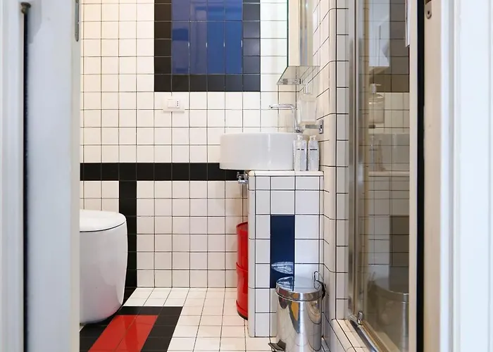 Apartment Custodi Premium Tra Navigli E Bocconi Milan